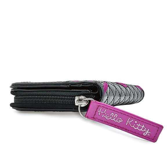 SANRIO HELLO KITTY LOUNGEFLY  Quilted Patent Zip Around Wallet - Picture 7 of 9